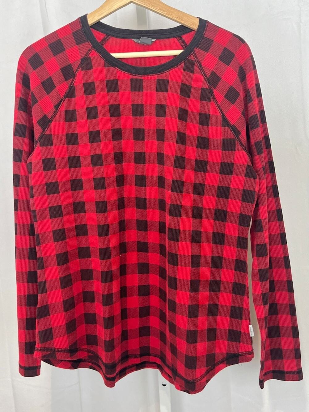 EDDIE BAUER Thermal Buffalo Check Crew Neck Long Sleeve Top Red Black Size L